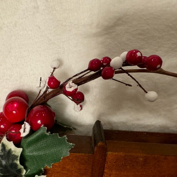 Vintage Wooden Clock Christmas Ornament - Picture 8 of 10